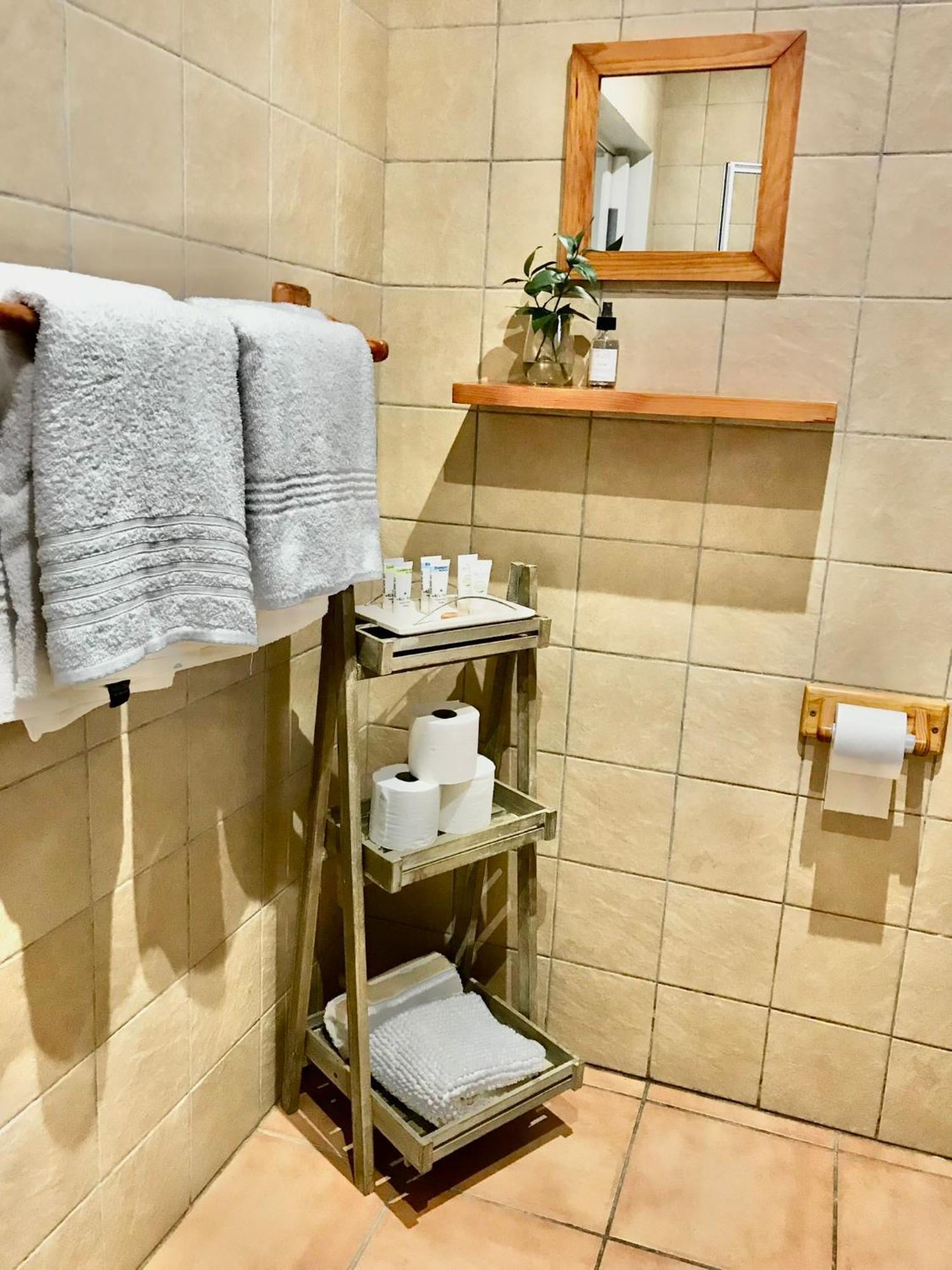 10Vdw Self Catering Apartments 더반빌 외부 사진