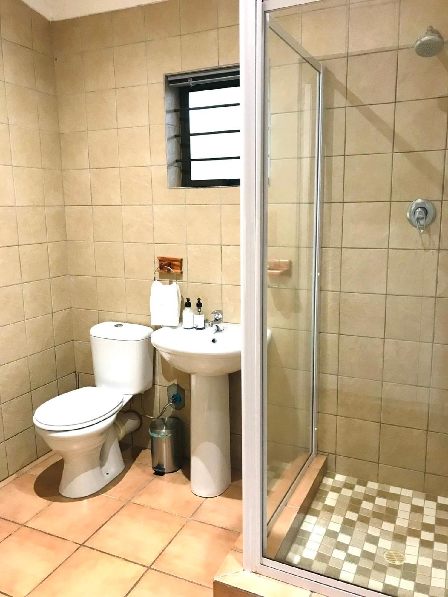 10Vdw Self Catering Apartments 더반빌 외부 사진